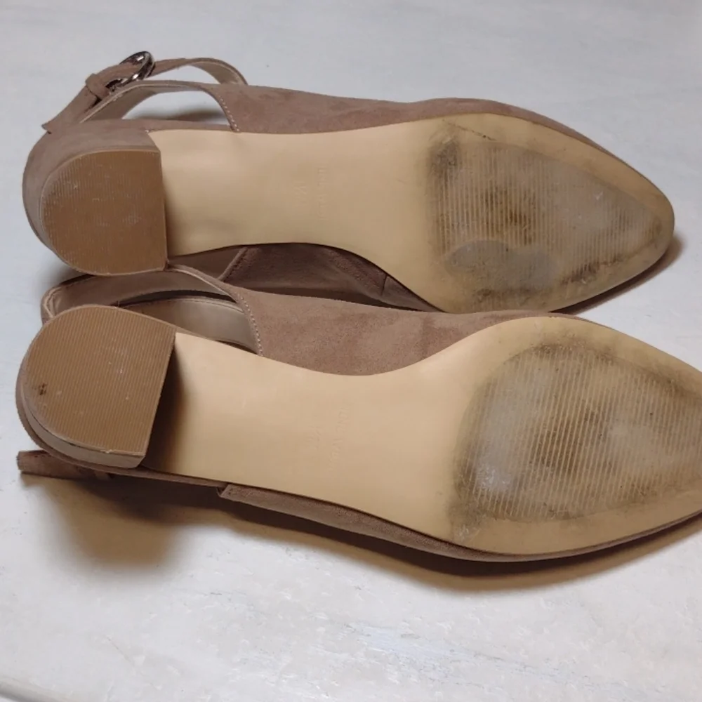 Nine West faux suede shoes size 8 1/2
